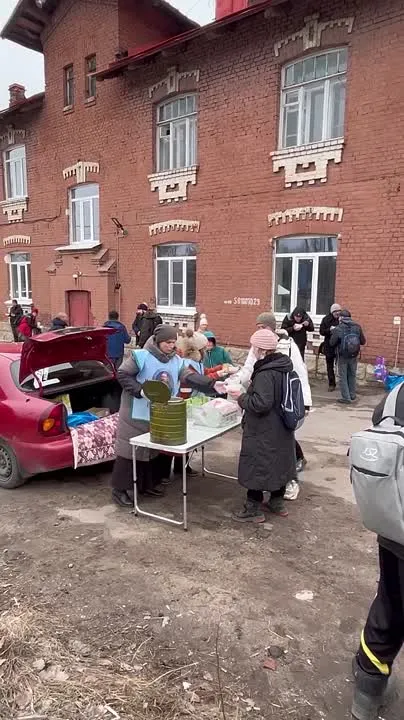 Друзья, вот такой ролик-помогалку сделали наши коллеги из Центра милосердия с…