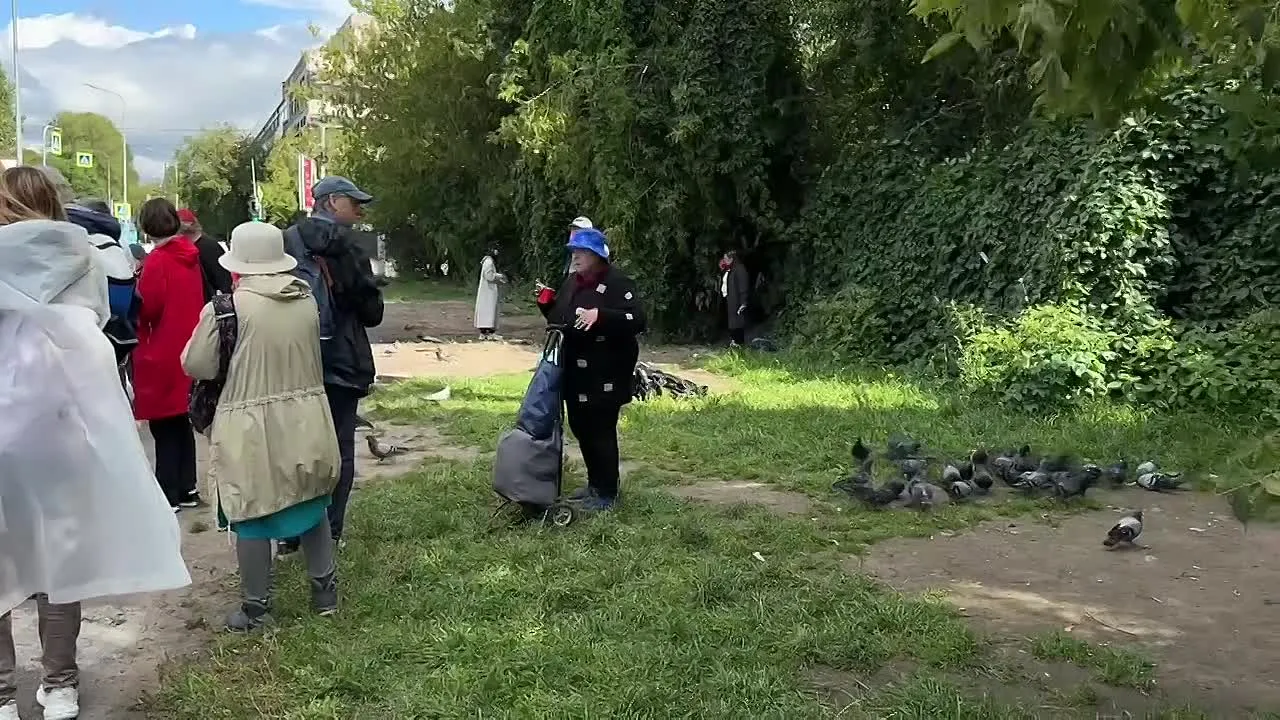 Благодаря силам волонтеров и вашей, друзья, поддержке состоялась раздача горя…