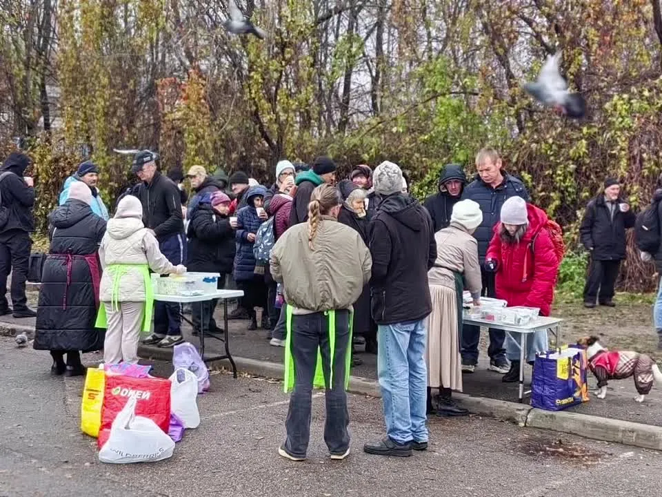 Господи! научи меня подавать милостыню охотно, с ласкою, с радостью и верить,…
