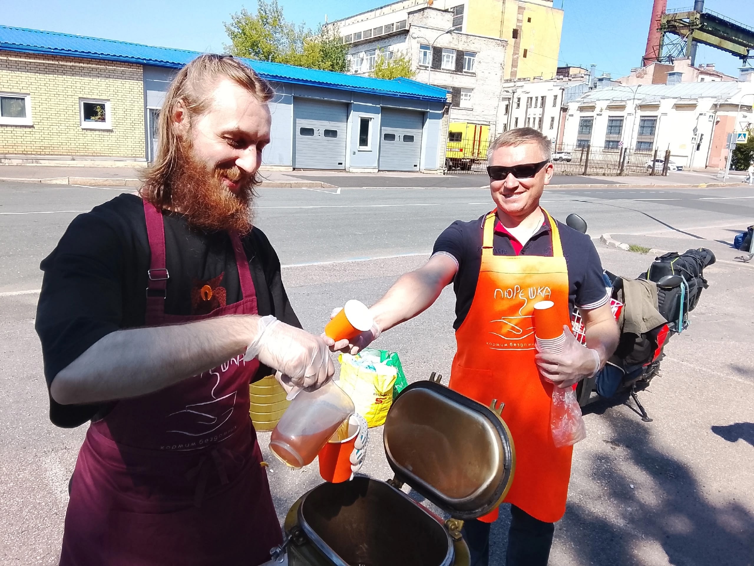 С Воскресным днём вас, дорогие!